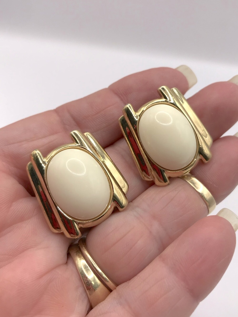 Vintage Trifari Gold-Tone Cream Cabochons  Post Earrings